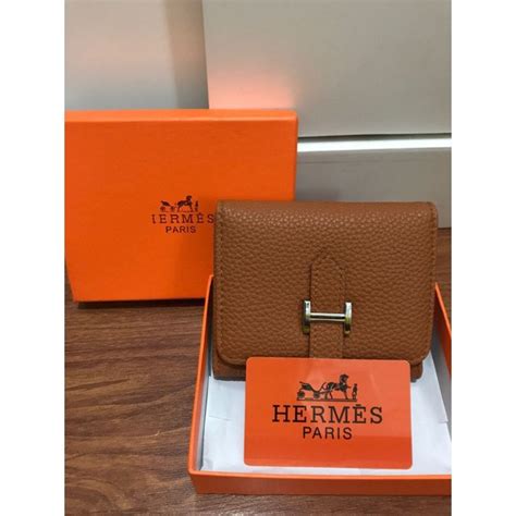 harga dompet hermes agustus.